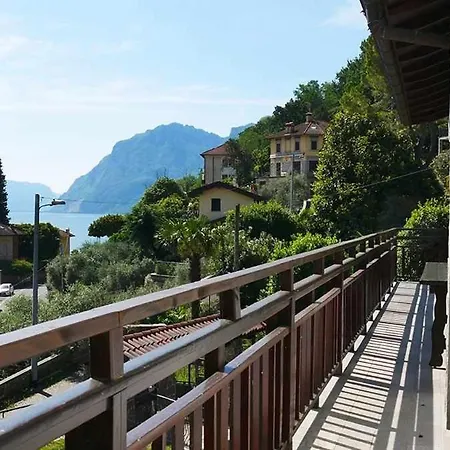Βίλα Il Pescarino Jacuzzi With Lake View